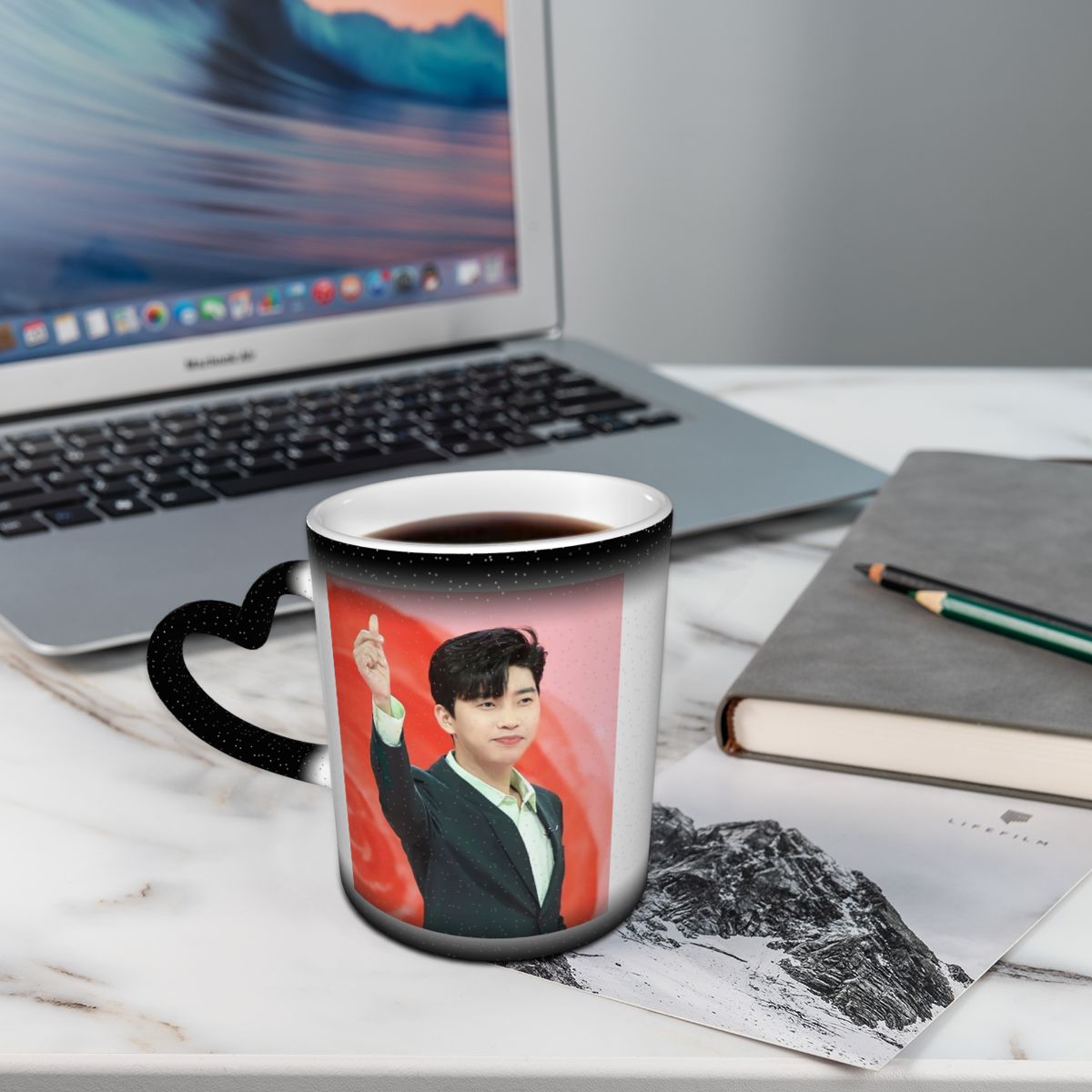 Lim Young Woong Mug Funny Cera - مراجعة Young Tea Coffee وسعره